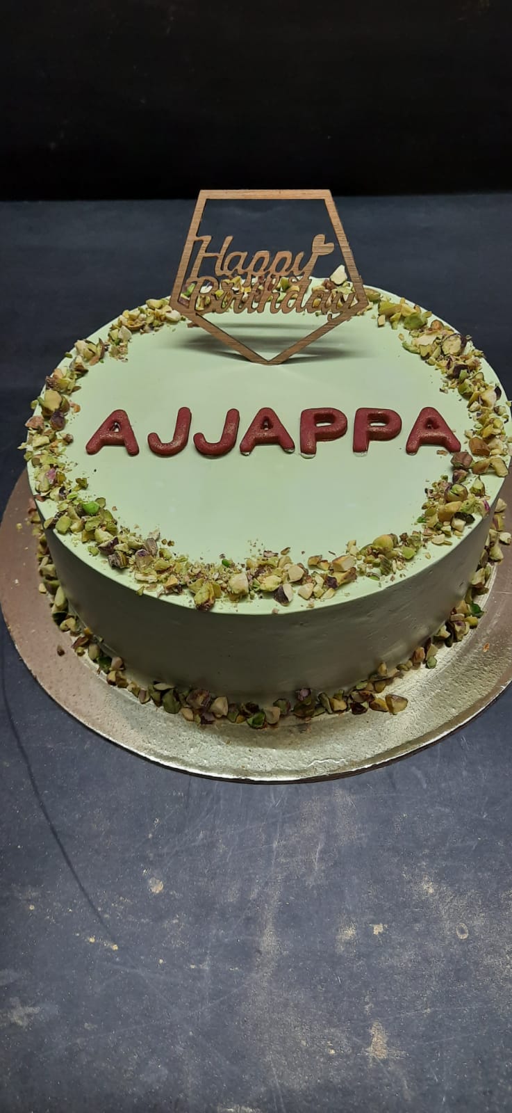 Chocolate with pistachio filling